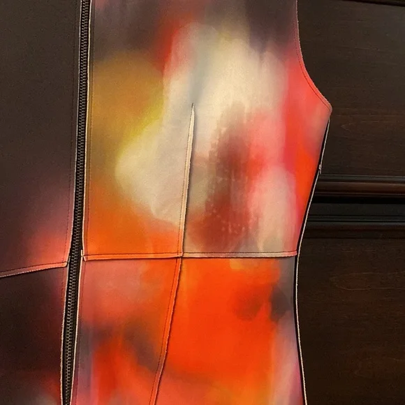 Elie Tahari sheath - perfect for work or spring/fall wedding season! (10) - Picture 7 of 7